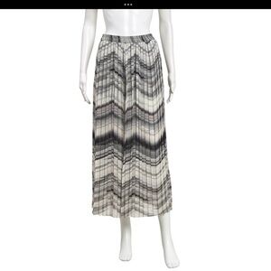 Club Monaco Off White & Black Pleated Overlay Skirt, Short Lining, Midi Length